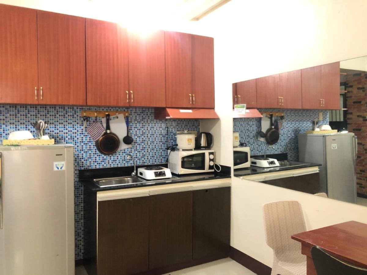 Your City•Home Apartment Paranaque City Eksteriør bilde
